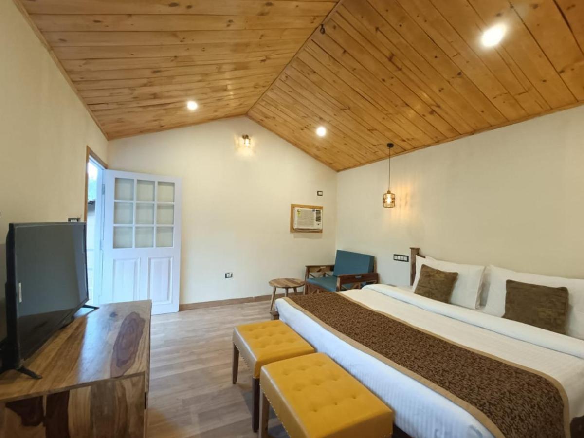 Aaroham Resort, Shimla Bagian luar foto